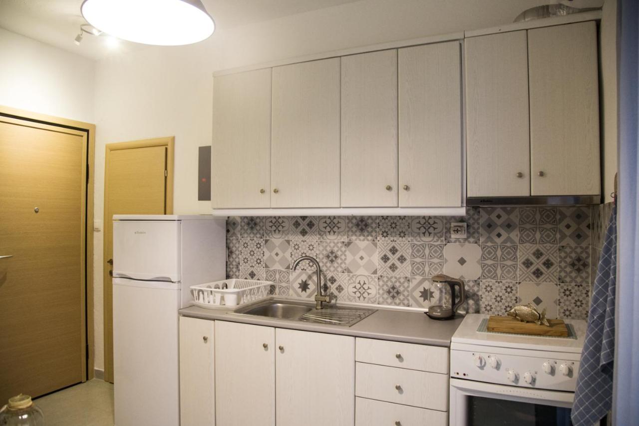 Grey Theros Apartments Паралія-Діонісіу Екстер'єр фото