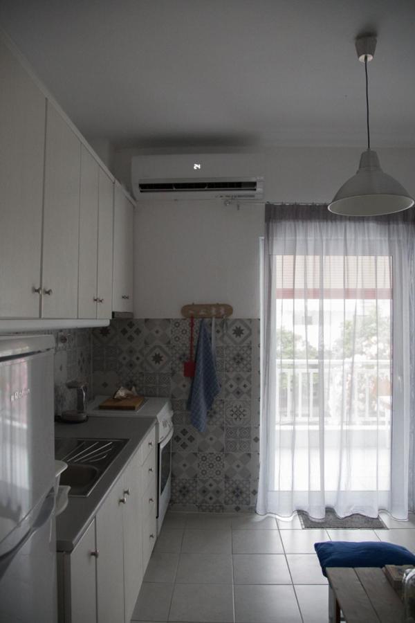 Grey Theros Apartments Паралія-Діонісіу Екстер'єр фото